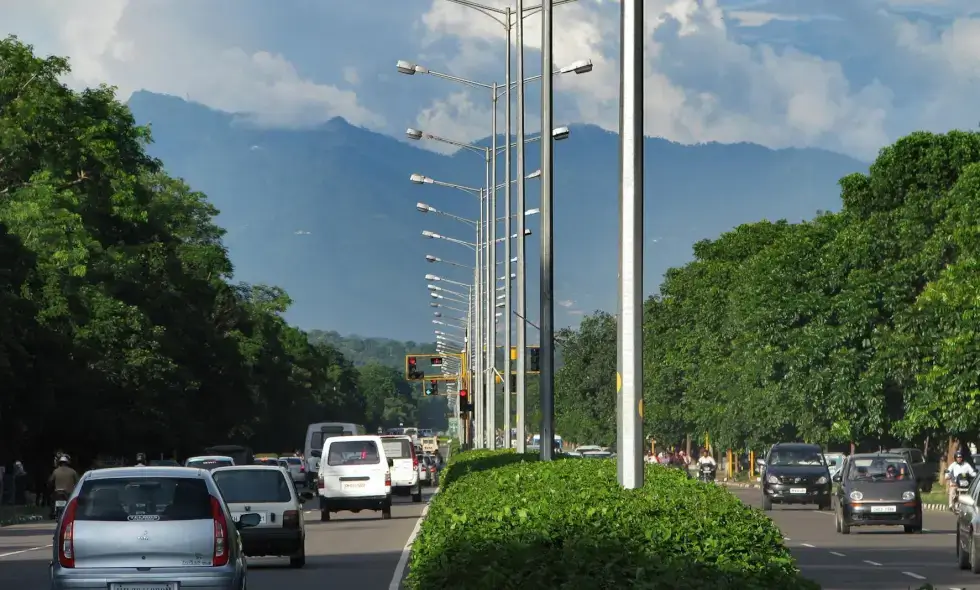 Construcția autostrăzii D4 se apropie de finalizare: unele secțiuni au fost deja deschise, în timp ce în alte părți vor intra în vigoare noi restricții.